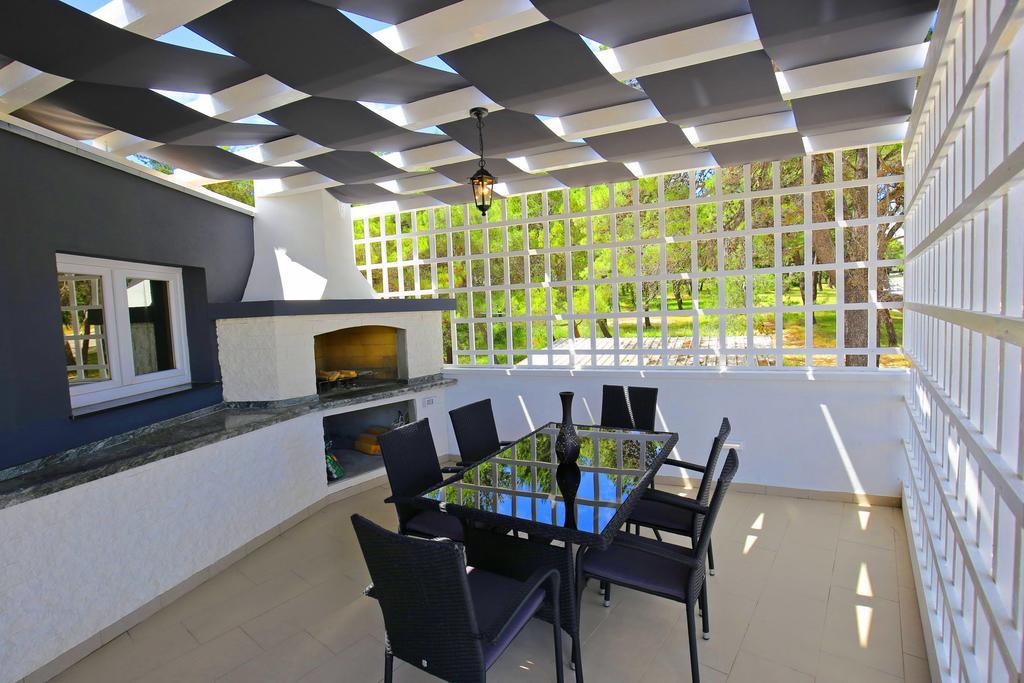 Deluxe Mkc Apartments Zadar Exterior foto