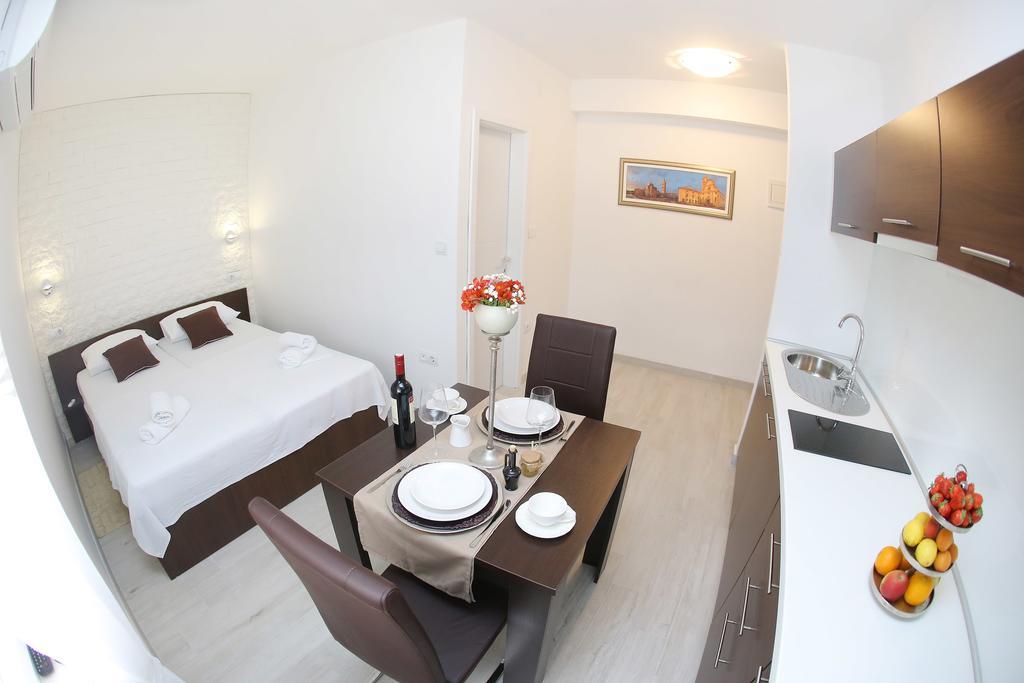 Deluxe Mkc Apartments Zadar Exterior foto