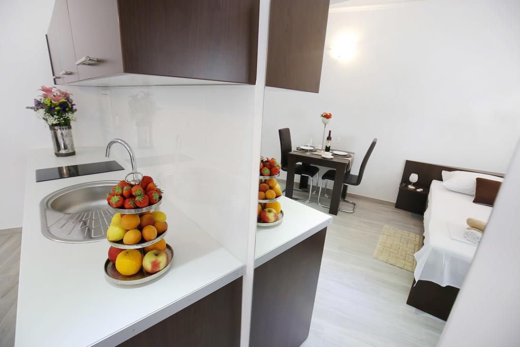 Deluxe Mkc Apartments Zadar Exterior foto