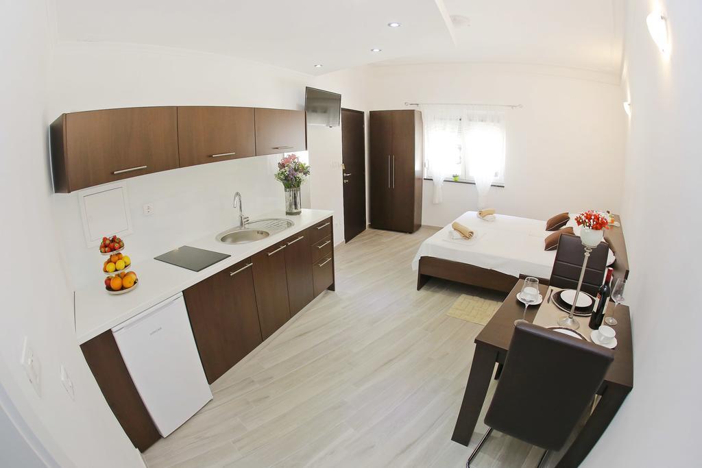 Deluxe Mkc Apartments Zadar Exterior foto